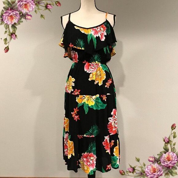 Cold shoulder floral midi dress with straps - Picture 1 of 11